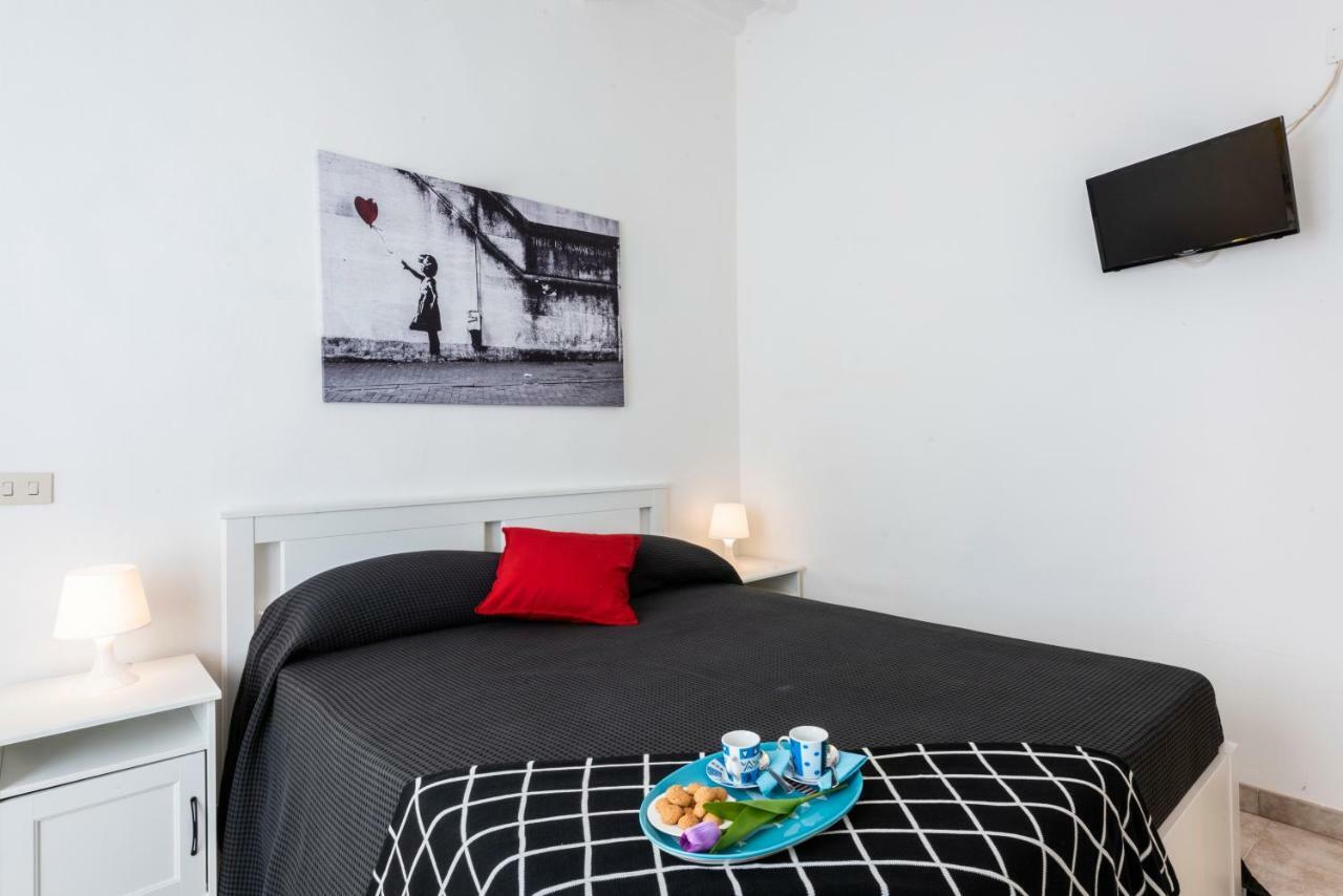 La Lupa Capitolina Apartment Pisa Exterior photo